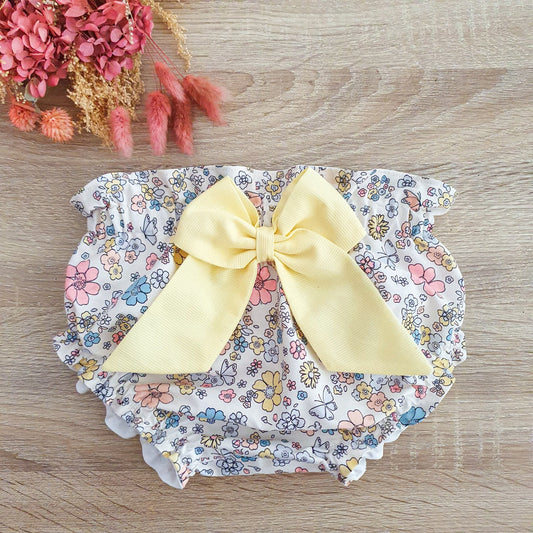 Tapa fraldas floral