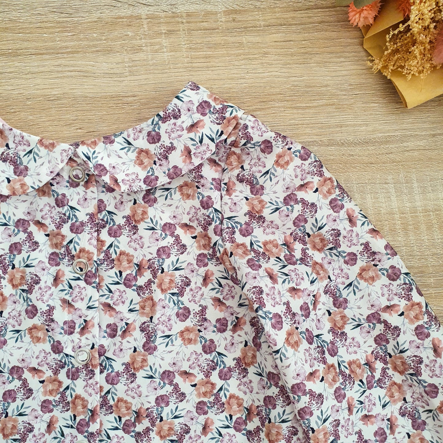 Blusa gola Peter Pan floral